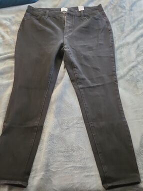 Time and Tru Black Skinny Jeans